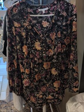 DR2 Black Floral Button-Front Blouse with Gold & Pink Flowers